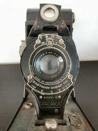 Vând aparat foto vechi Kodak