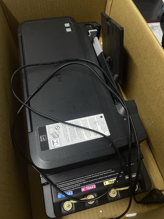 Продам принтеры эпсон L120 и L121