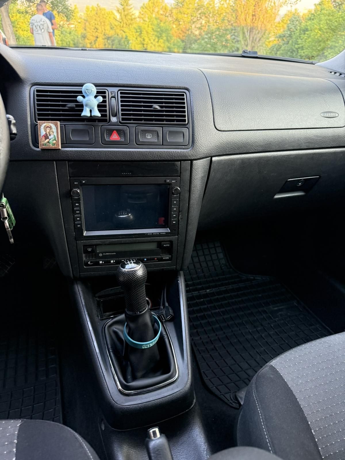 Голф 4 1.9 TDI.          .