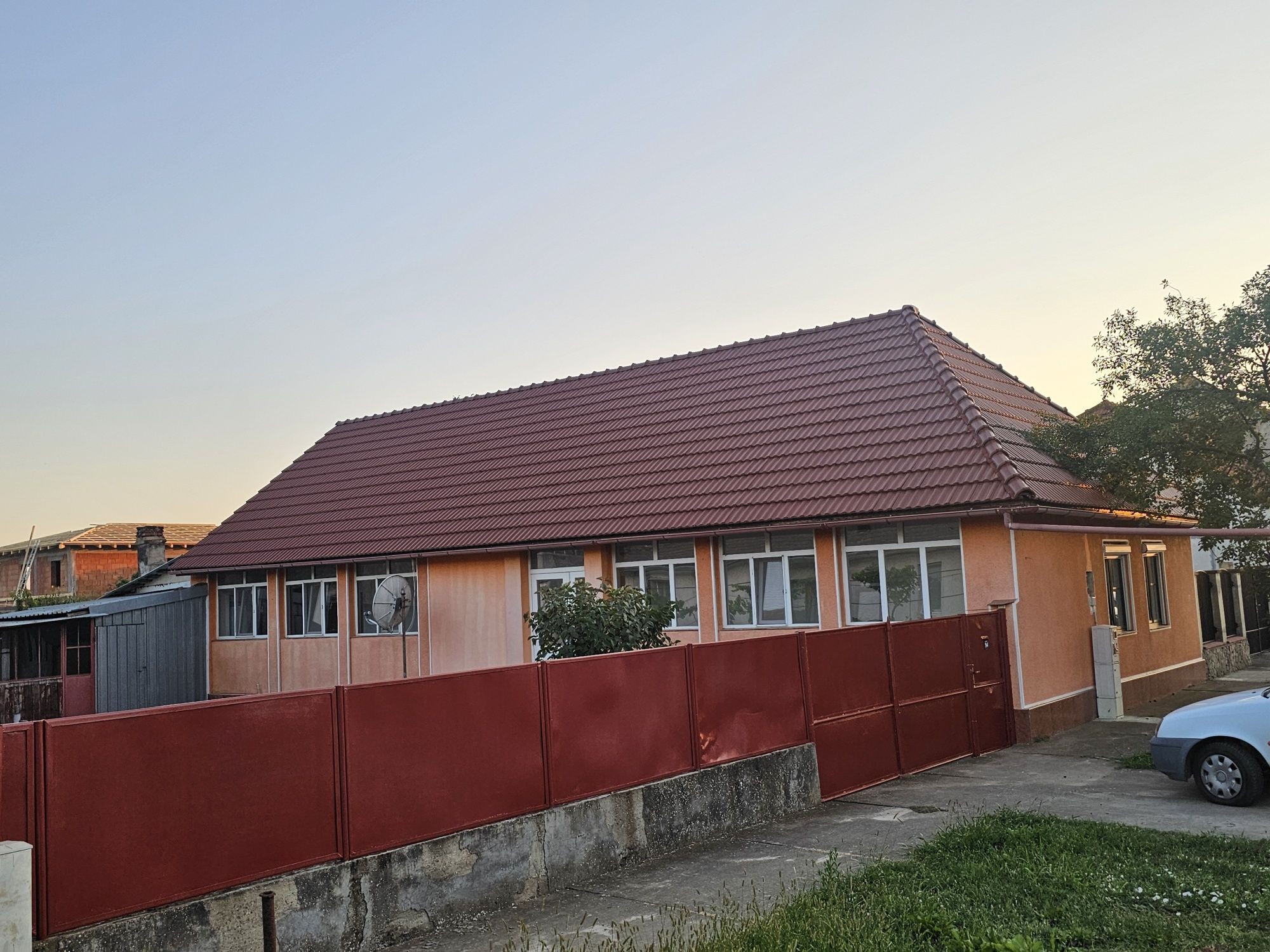 OFERTA!!! Vând casă în Șag Vatra veche