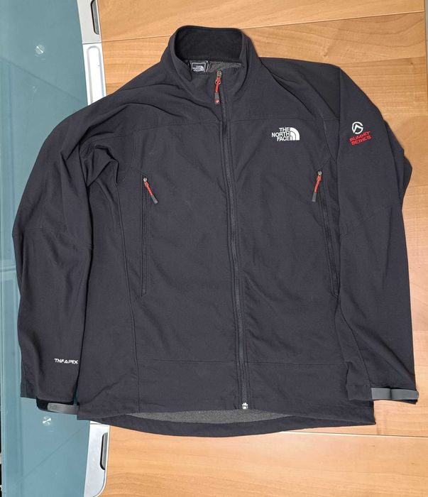 The North Face® Tnf Apex-Много Запазен