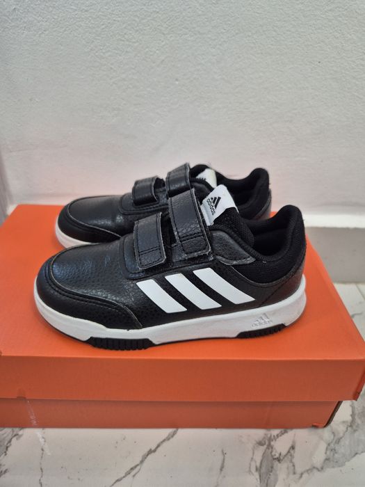 Adidasi Adidas masura 27