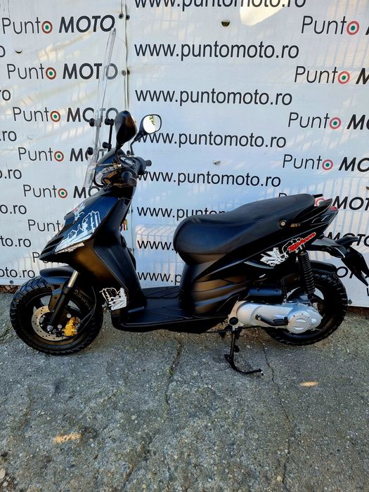 Punto Moto Vinde  SCOOTER Piaggio Typhoon 50 2T scuter 50  T