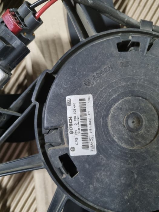 Ventilator Electroventilator racire motor 8V61-8C607  SAU 0130308448