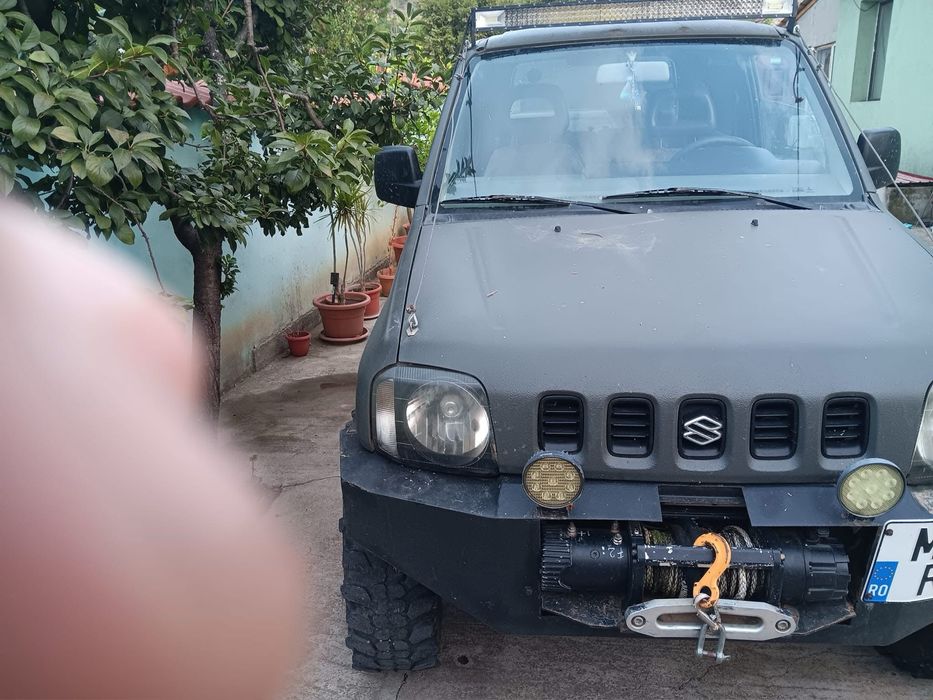 Vand suzuki jimny,an 1999