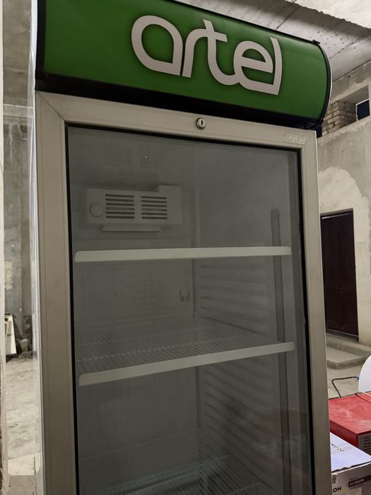 Muzlatgich tez va arzon narxda sotiladi