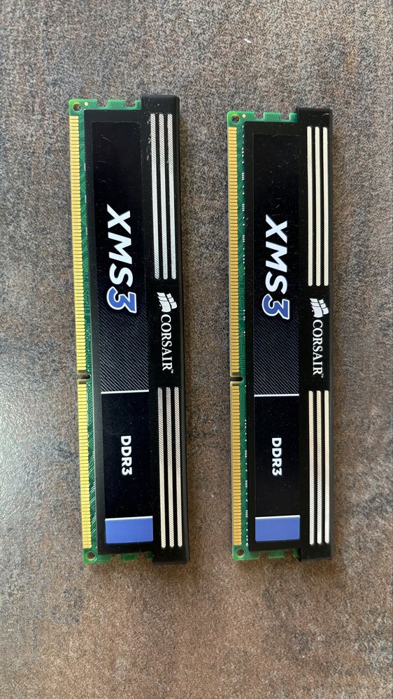 Kit Memorii DDR3 Corsair 8 GB 2x4 GB