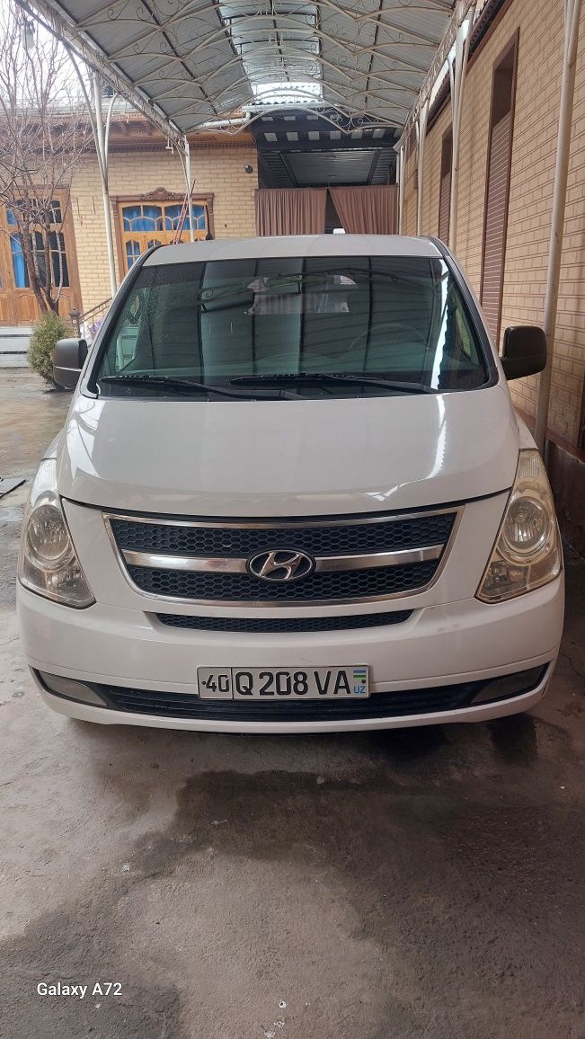 Hyundai starix  255.000 yurgan 2012 yil  salarka mator metan gazga mas