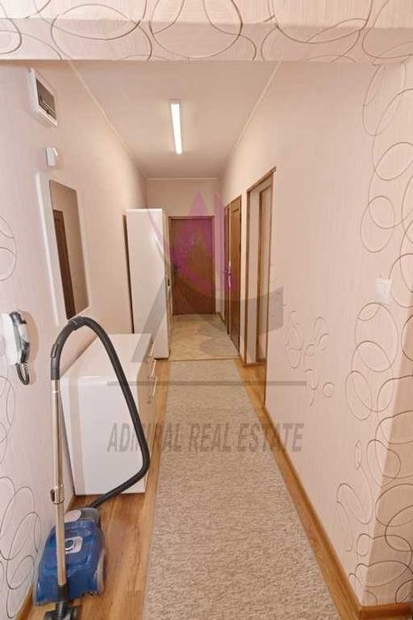 Дава се под наем Четиристаен апартамент в Варна, Цветен квартал - 102 кв.м за 614 € - Снимка #4