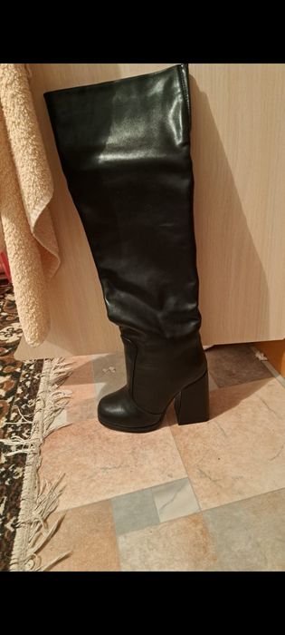Продам зимние ботфорты
