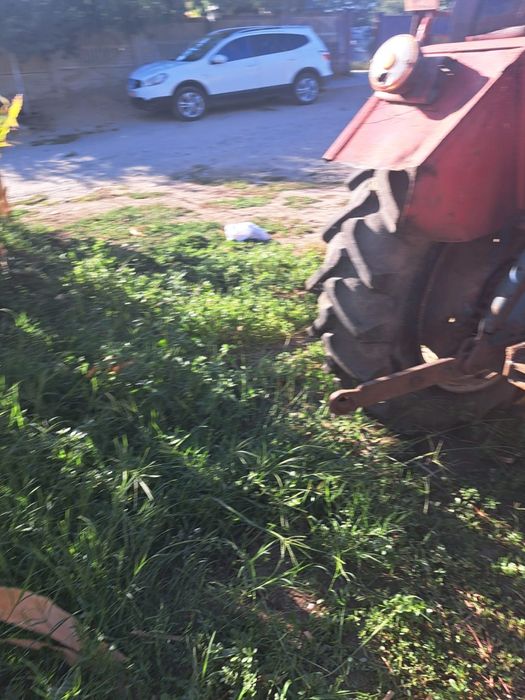Vand tractoras 445