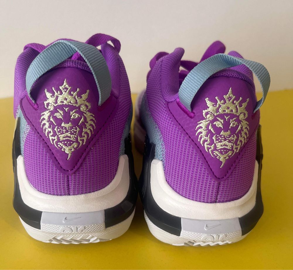 Nike LeBron Witness 7 "Purple Pastel" marimea 36,6