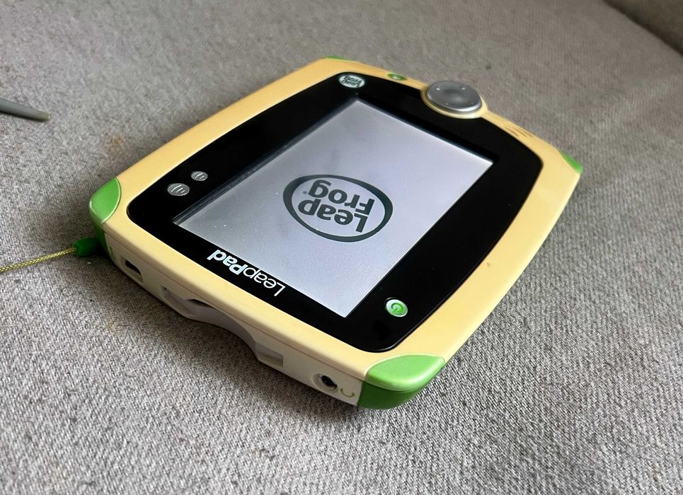 LeapFrog LeapPad consola educativa cu stylus stare buna