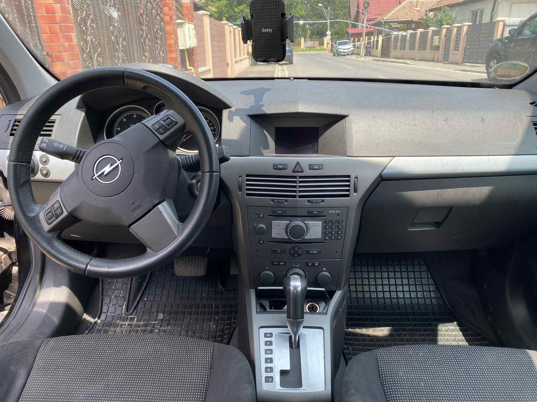 Vând opel astra h 1.9 diesel 150 ps