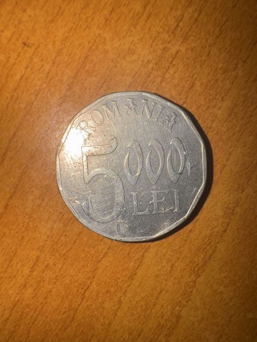Moneda 5000 de lei din 2002