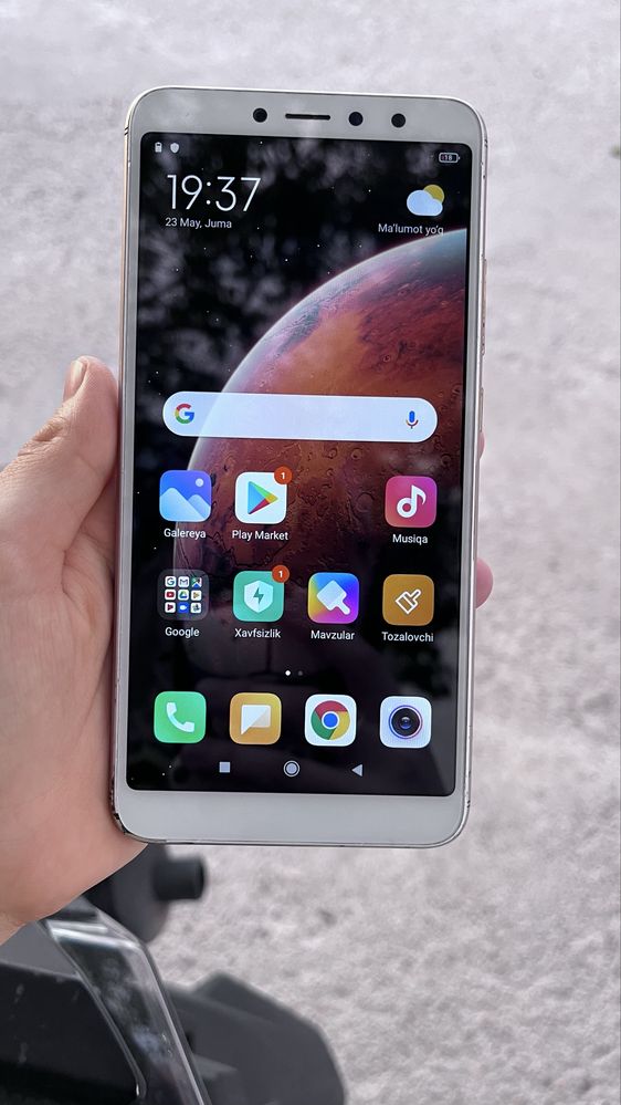 Redmi S2 sotiladi b/u
