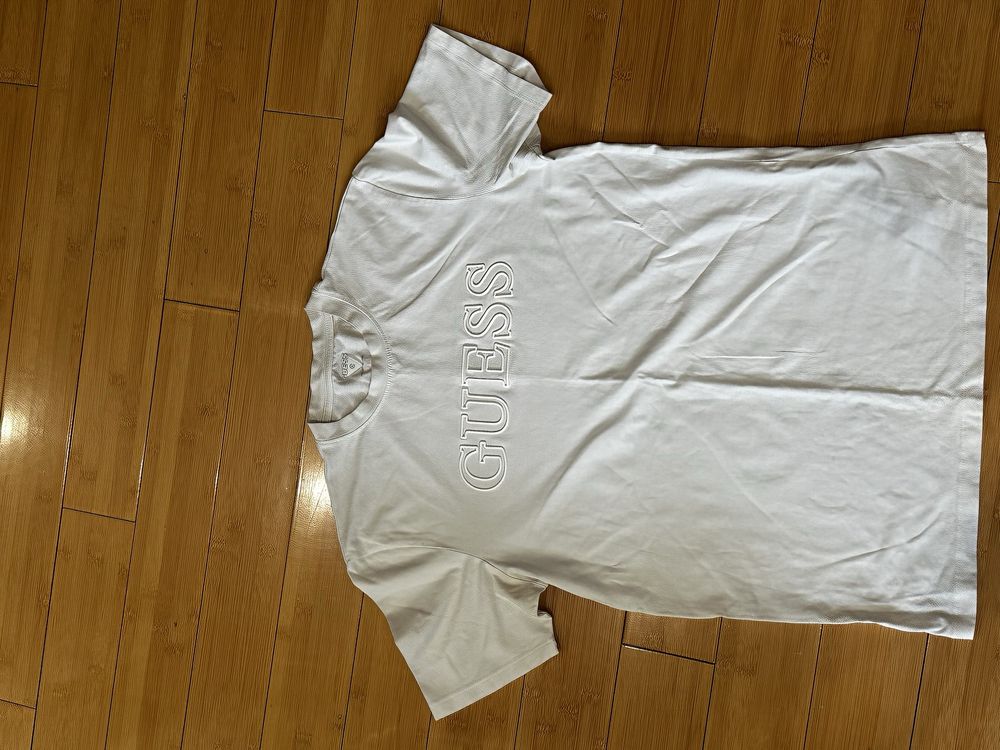 Маркови тениски Moncler Dsquared Balenciaga Boss Armani Guess