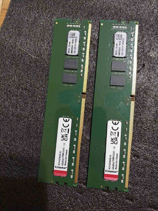 32GB DDR4 Kingston Fury  3200Mhz, 2666Mhz