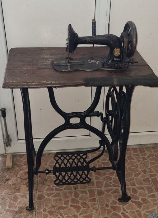 Mașină de cusut Singer din 1861