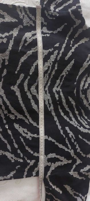 Rochie masura 40-42, marca Esmara, negru cu argintiu