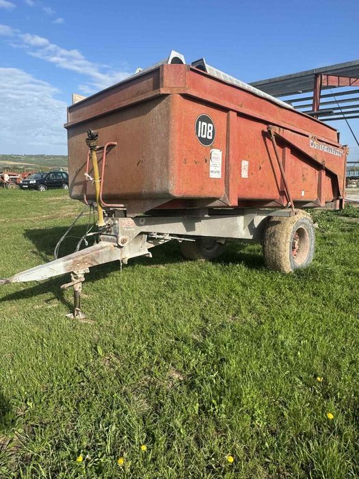 De vânzare remorcă 8 tone