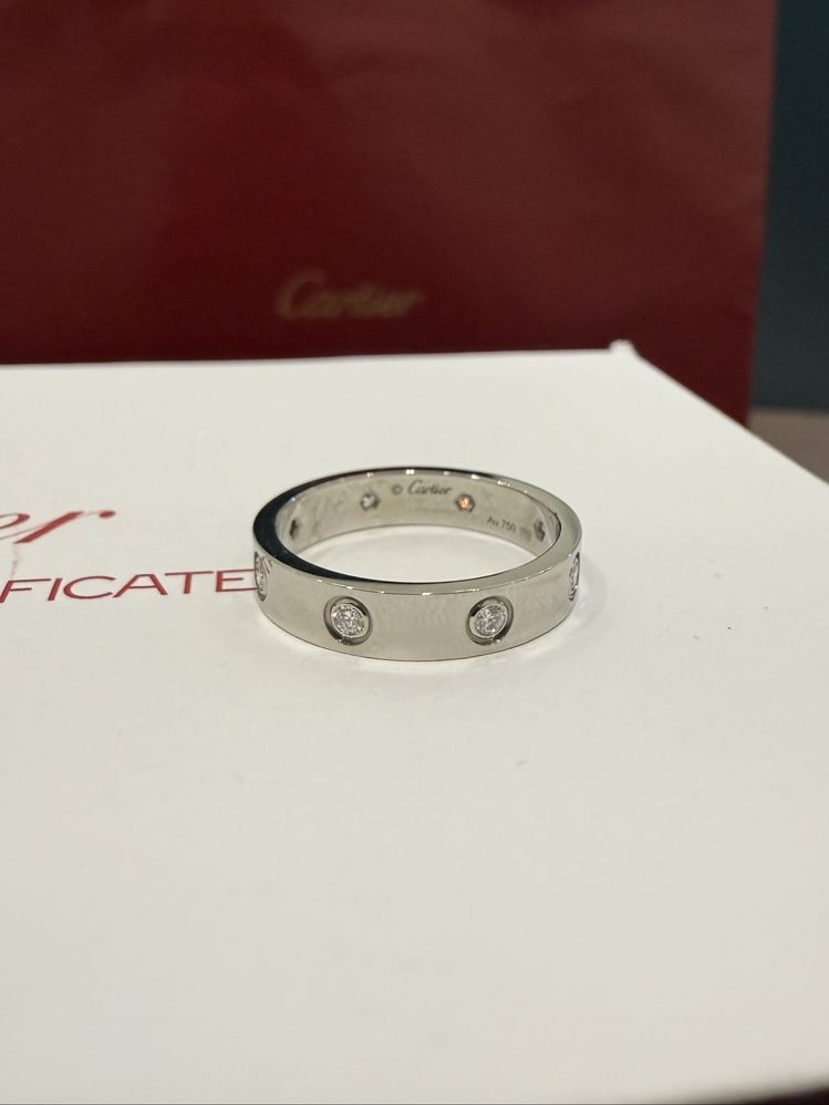 NEW Кольцо с бриллиантами Cartier B40506
