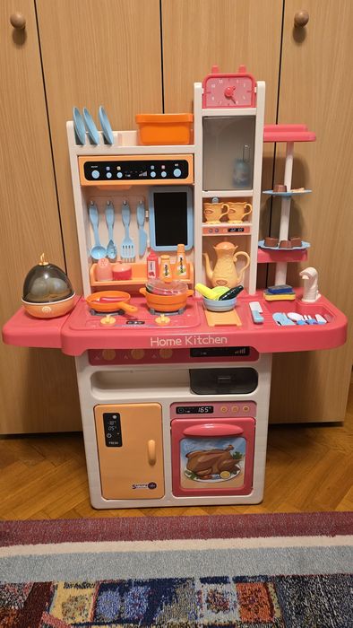 Bucatarie pentru copii cu accesorii - lumini si sunete