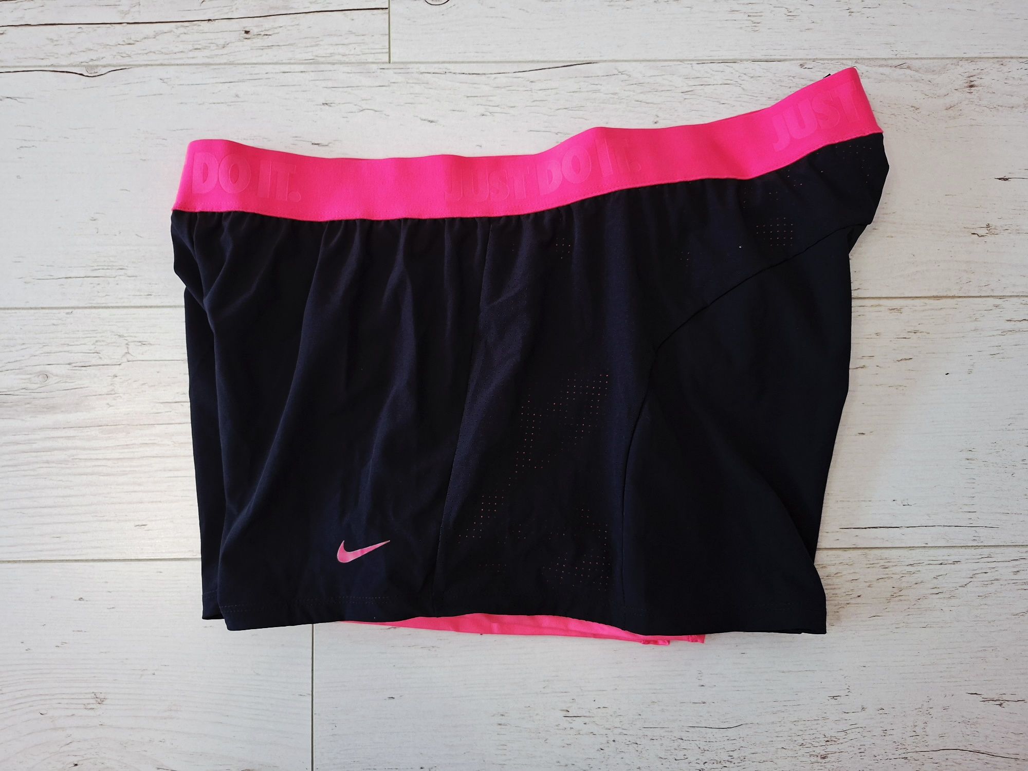 Nike-Ориг. Дамски шорти и клин 2в1