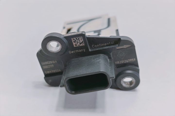 Debitmetru aer 226807131RC / 93450753 Nissan Qashqai a 2-a generatie