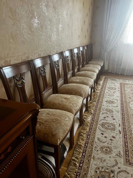 Срочно продам гостинную мебель