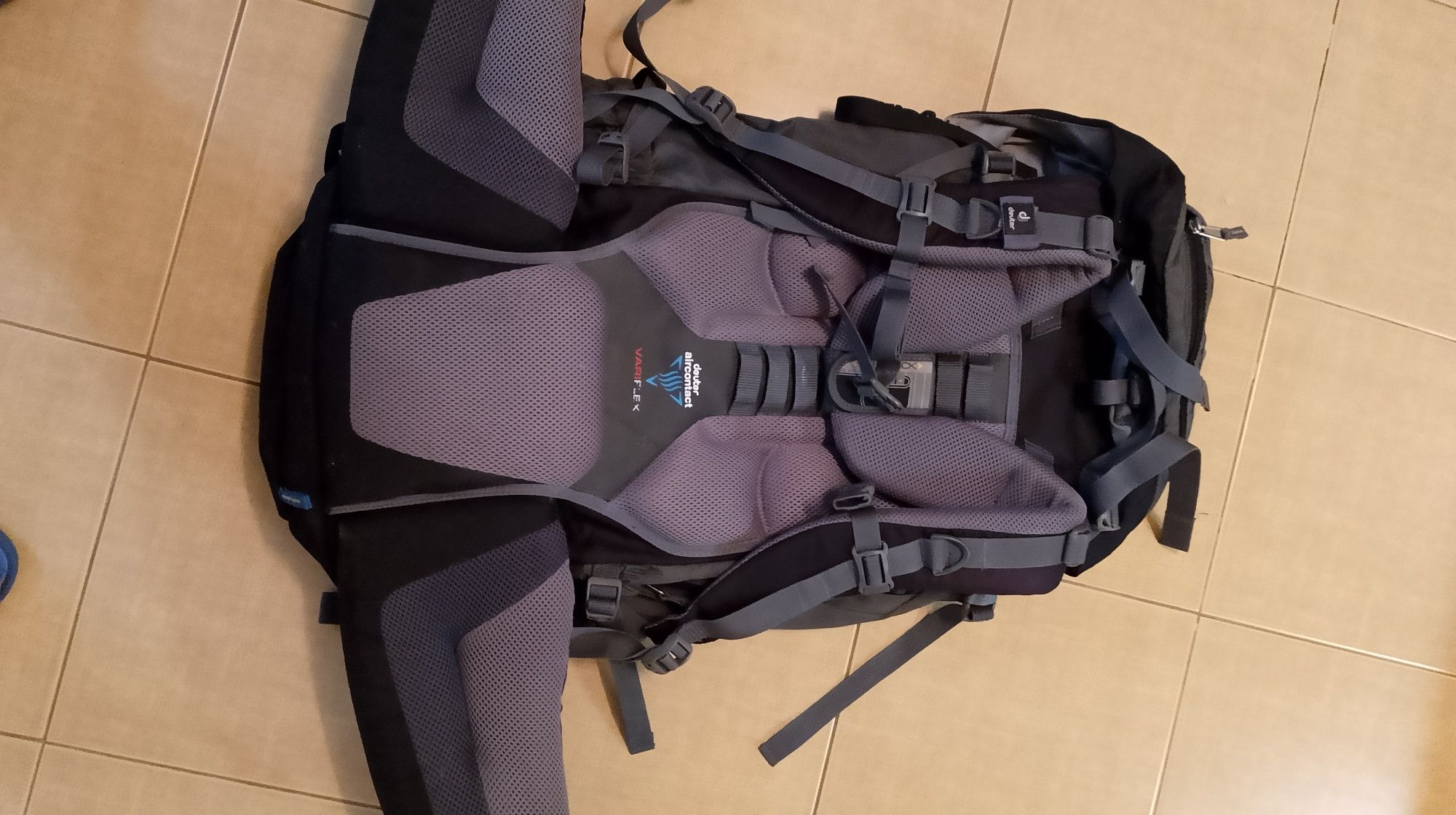 deuter air contact 50 10