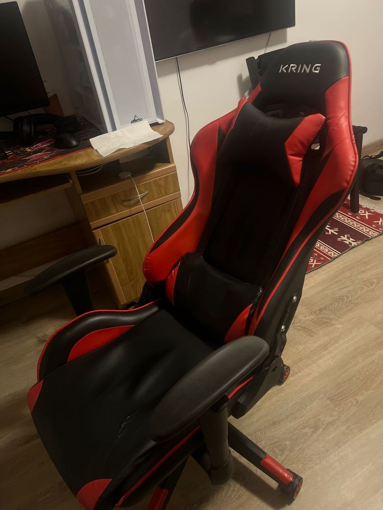 Scaun gaming Kring Lars, cu suport lombar si tetiera, spuma cu memorie