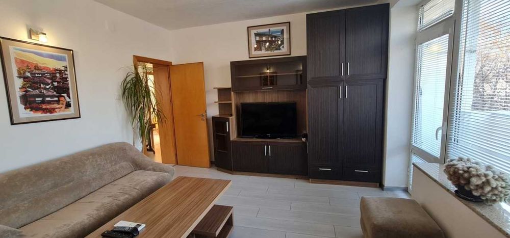 Продава се Тристаен апартамент в Пловдив, Център - 80 кв.м за 1738 €/кв.м - Снимка #2