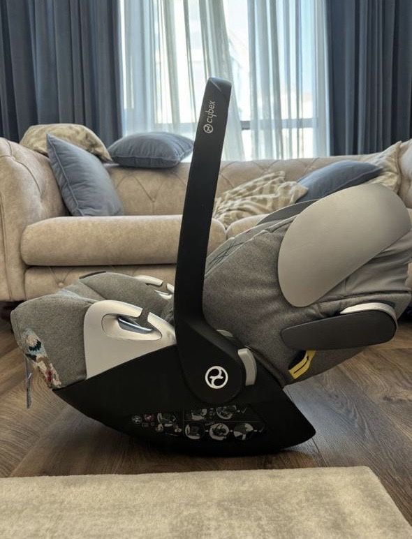 Cybex автокресло