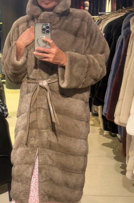 Норковая швба новая.