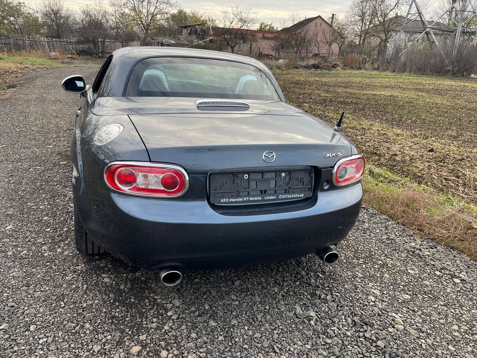 Mazda Mx-5 NC2 PRHT *avariat*
