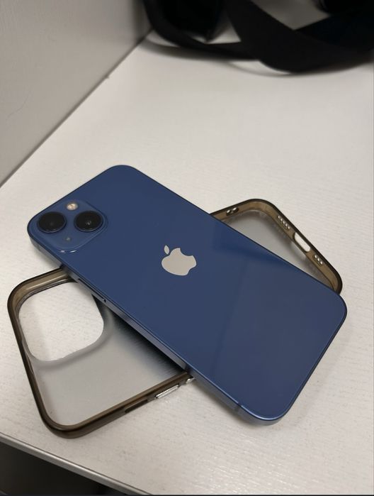iPhone 13 отличный