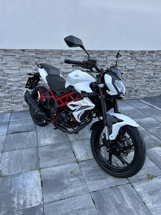 Benelli BN 125,2023-3.400km Impecabil