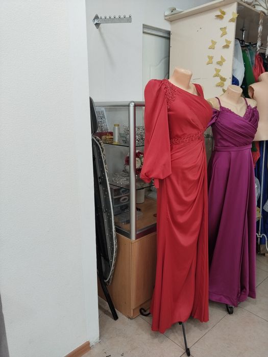 Срочно продается вечерний платье