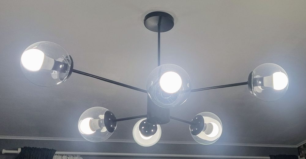 Lustră modernă cu 6 brațe