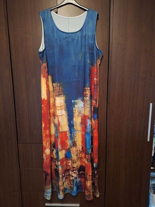 Красива дамска рокля