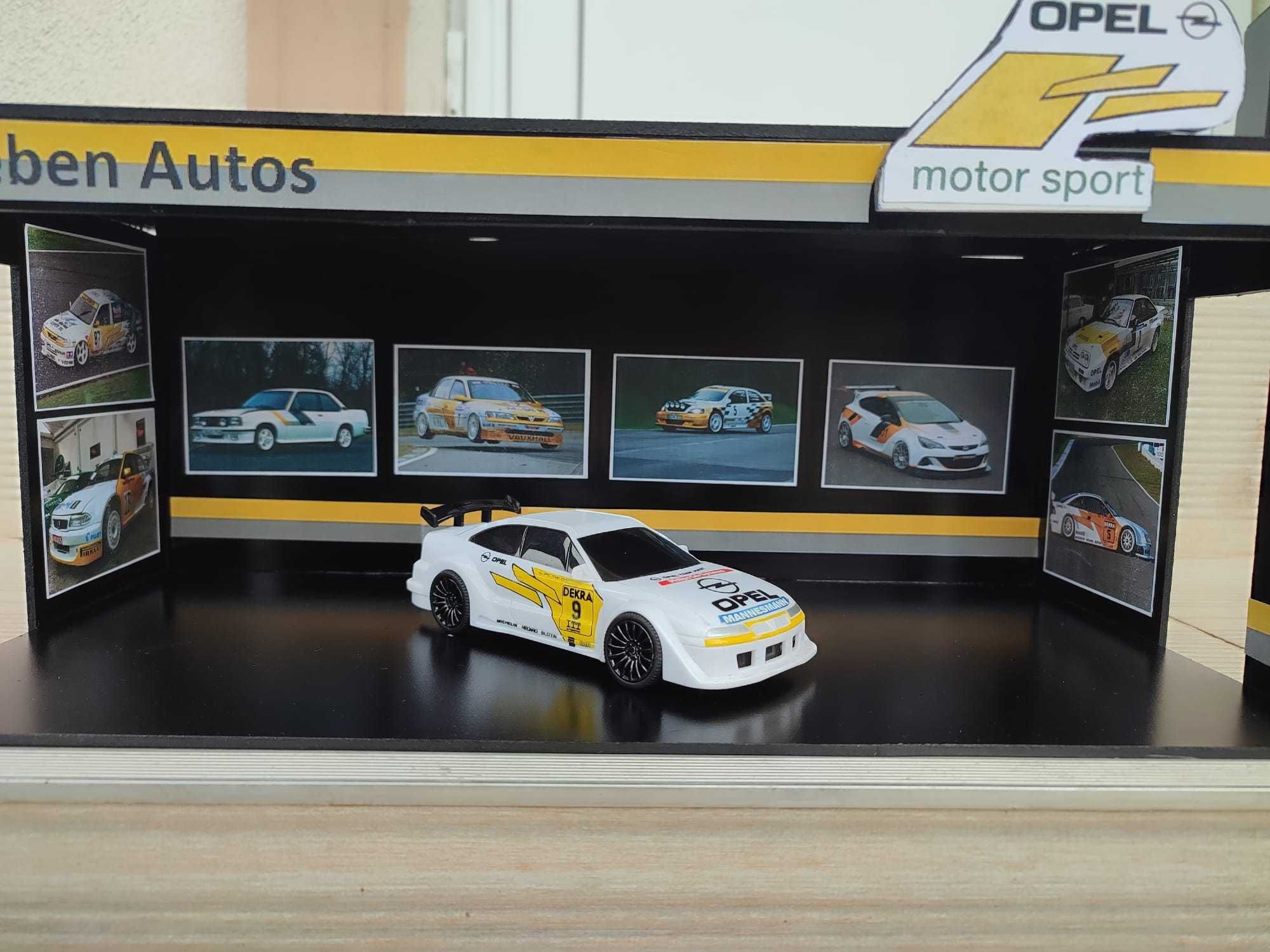 Diorama Showroom Opel