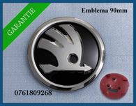 Emblema Skoda pentru capota / haion cu logo argintiu 90mm