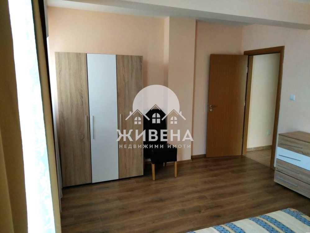 Продавам обзаведен 3-стаен апартамент, с.Кранево, площ 71 кв.м