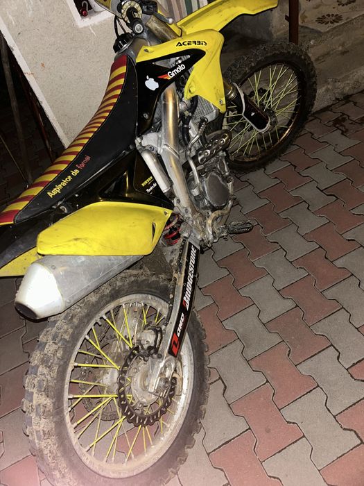 Suzuki rmz 250 2015