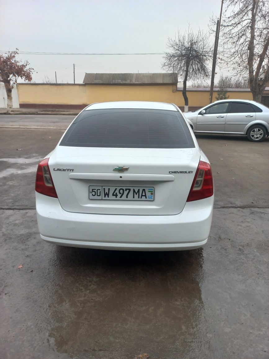 Chevroler lacetti