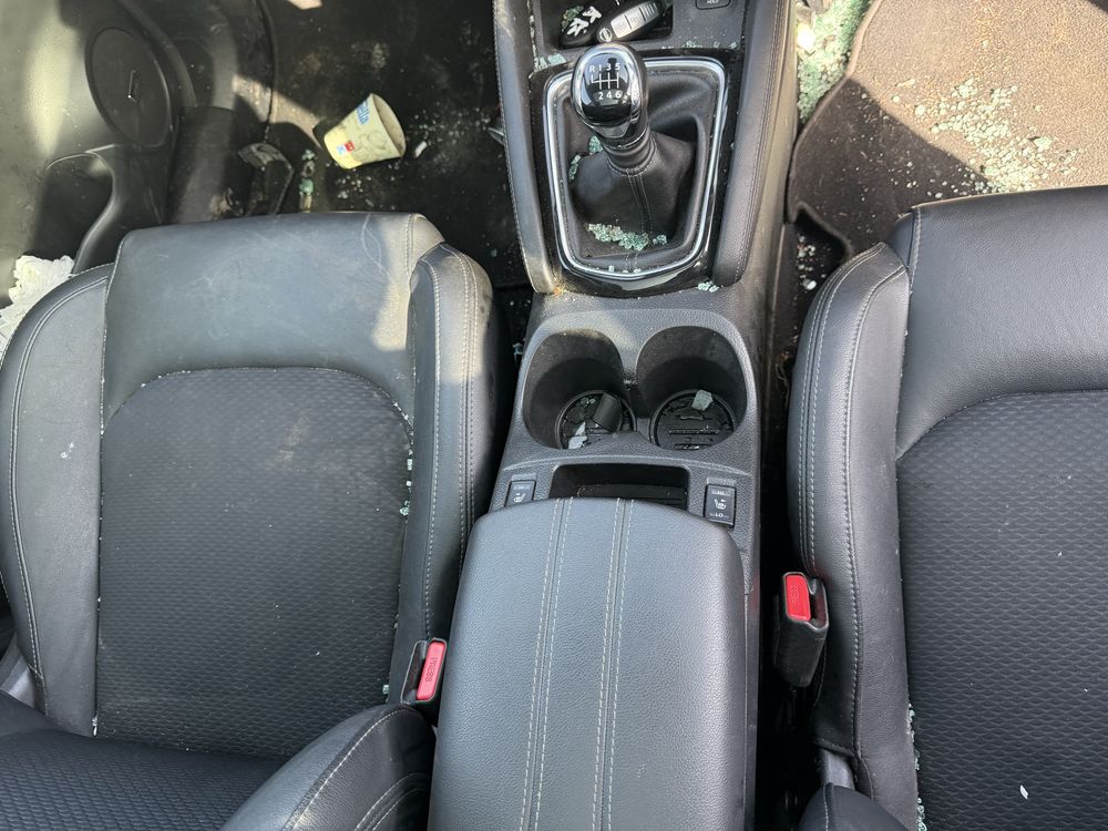 На части Nissan Qashqai 1.3 160кс Tekna Facelift