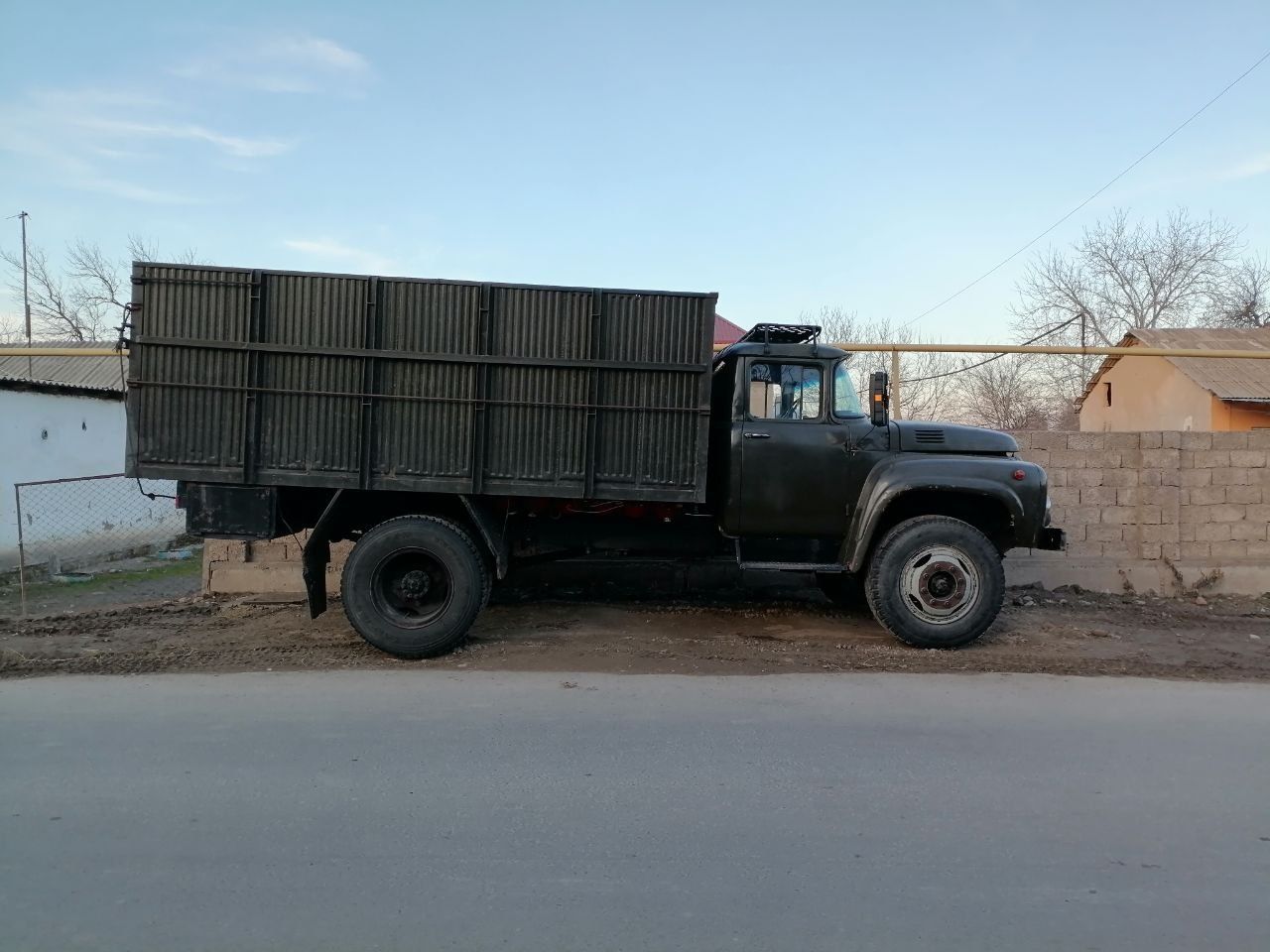 Zil 130 bartavoy