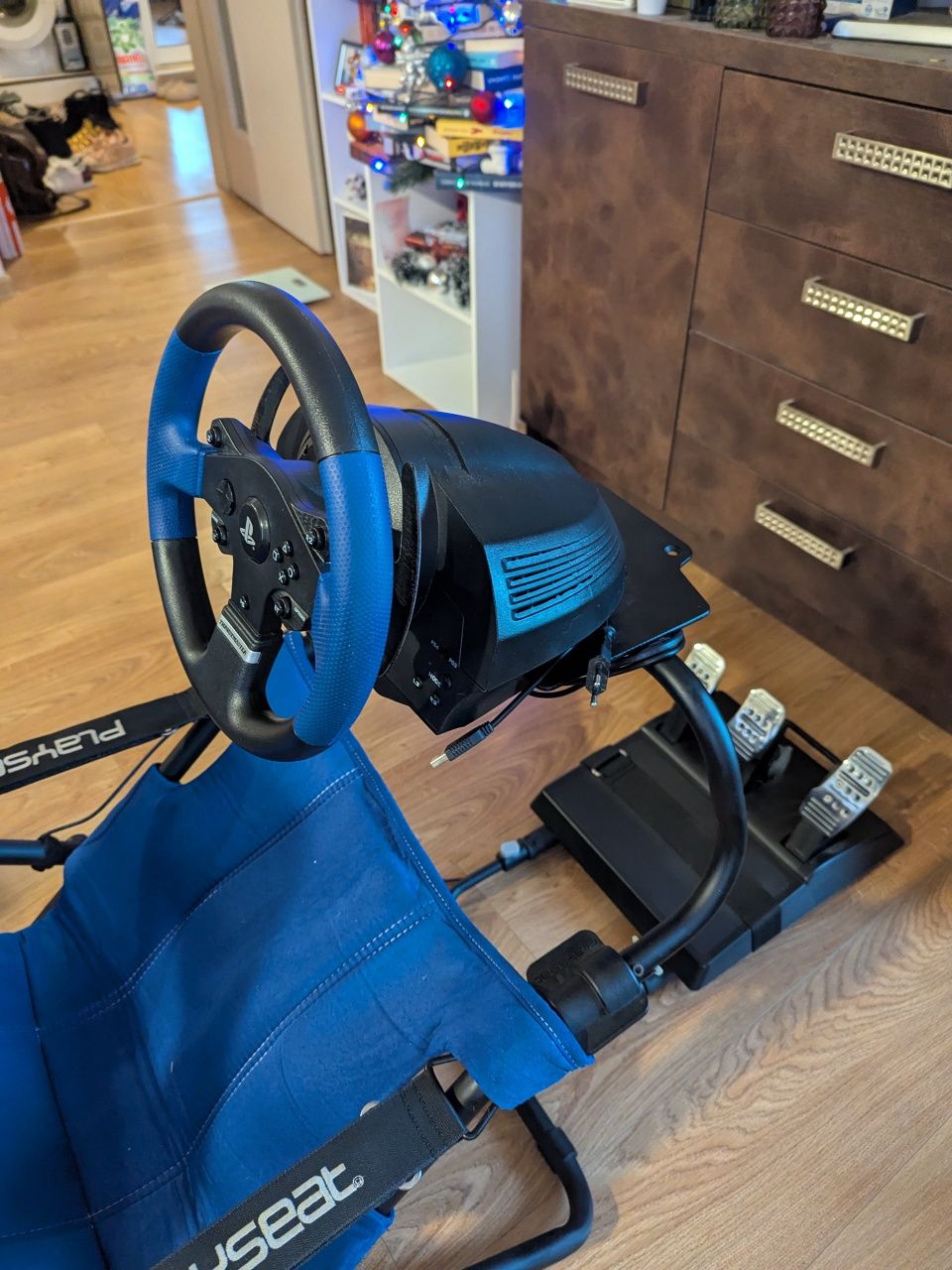 Thrustmaster T150 Pro Кормило и T3PA Педали