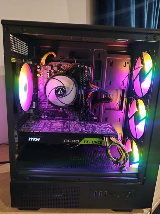 Pc gaming cu ryzen 5600x si gtx 1080ti 16gb ram negociabil